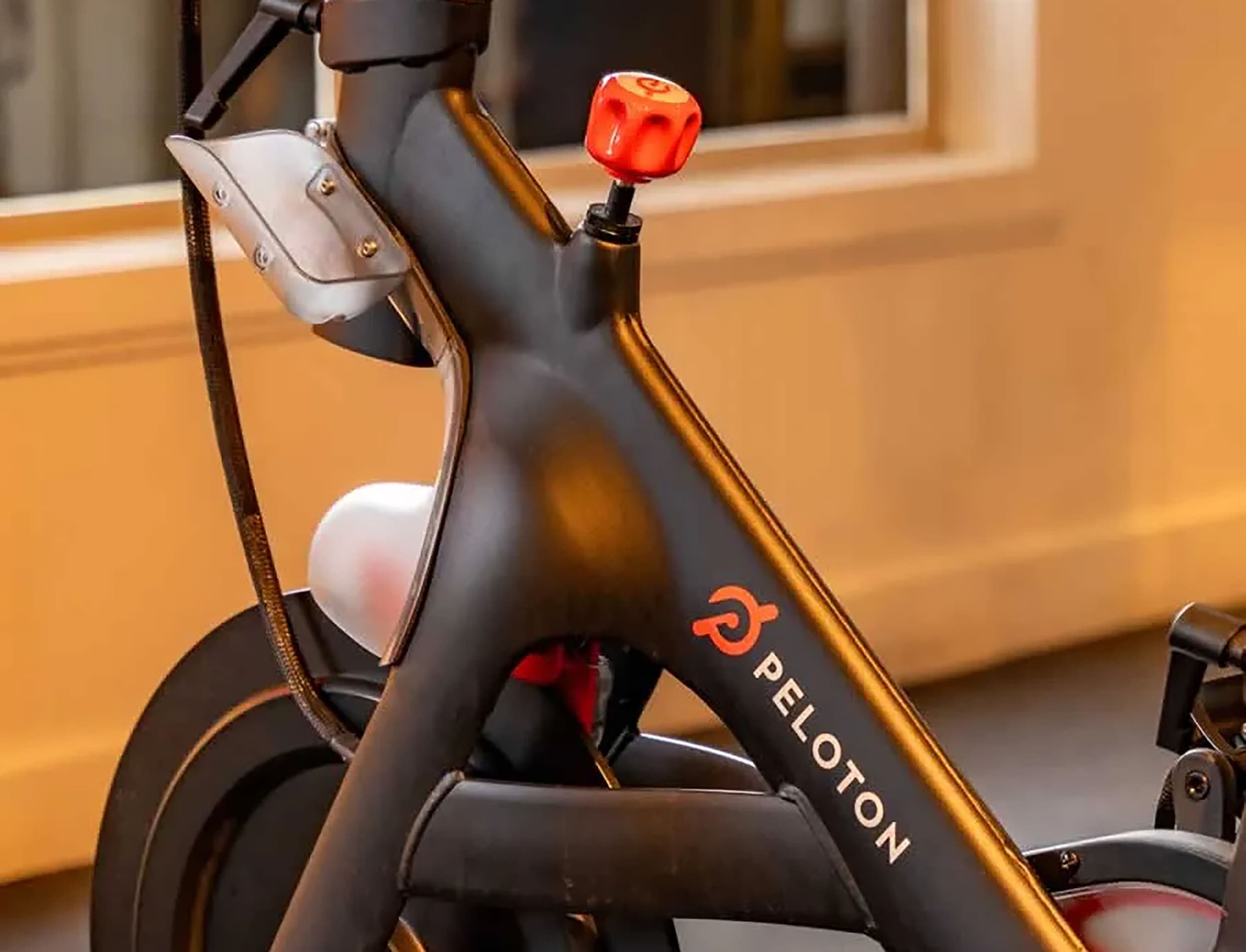 A Pelaton fitness bike in the fitness center at Edgewater